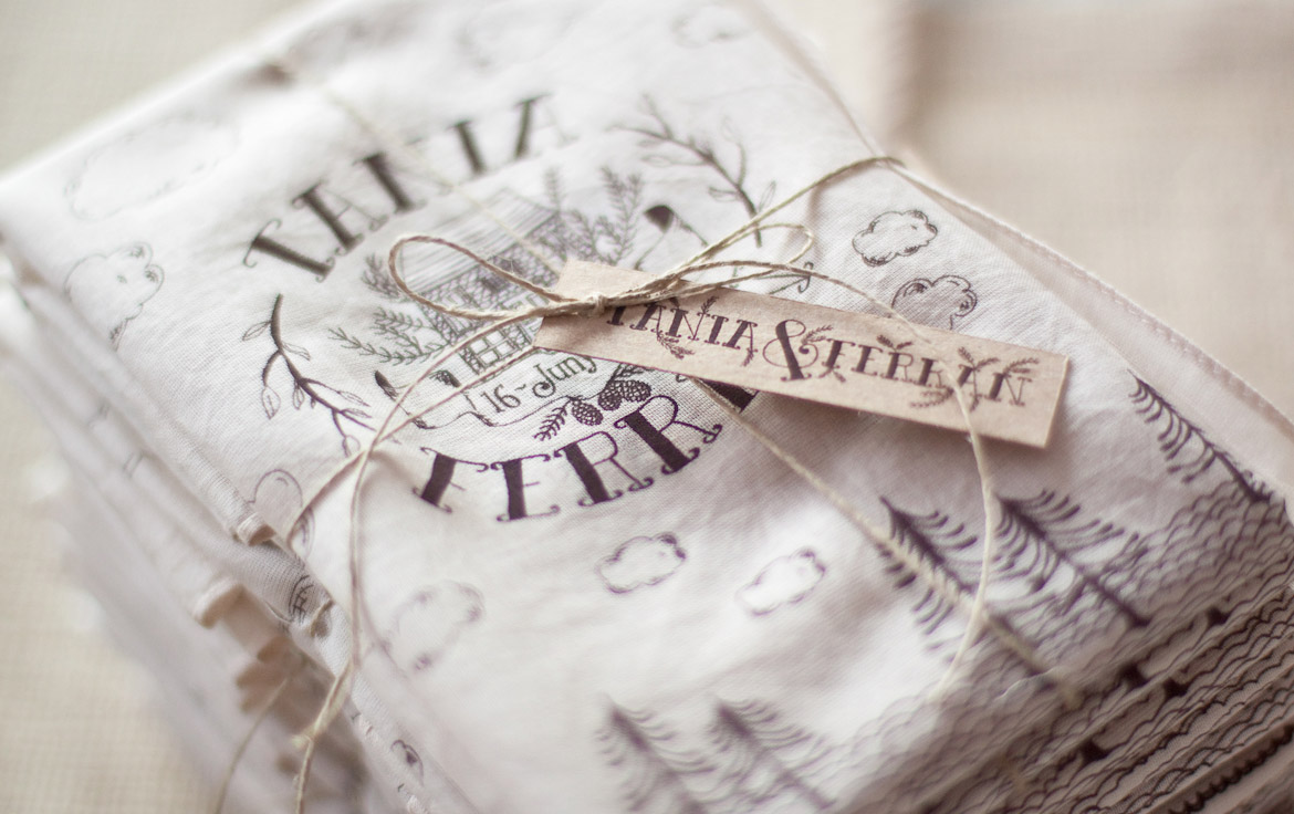 branding_bodas_tronco_madera_saco_arpillera_tania_y_ferran_ppstudio_4 branding_bodas_tronco_madera_saco_arpillera_tania_y_ferran_ppstudio_4