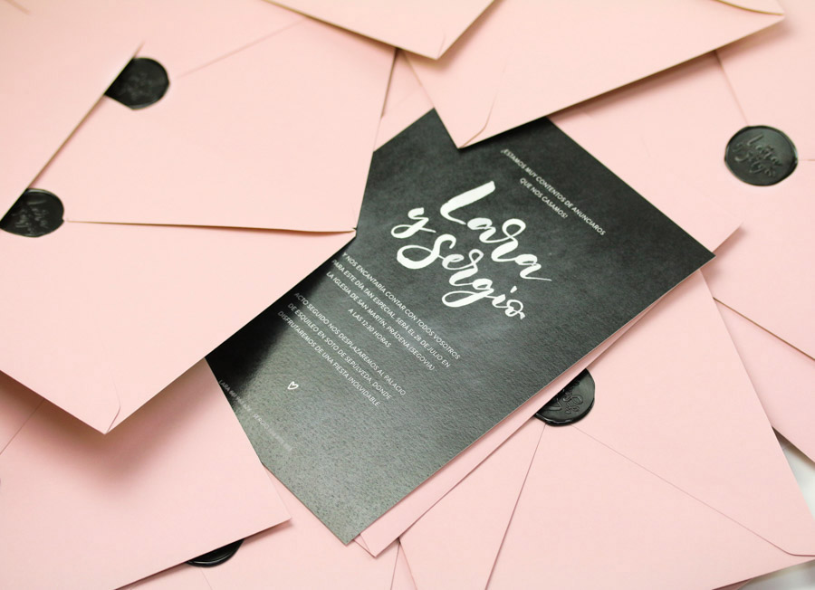invitación de boda lettering "board"